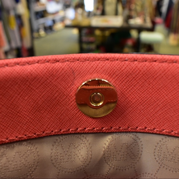 SOLD❌Coral MK 💥 💫NWOT💫 - Picture 8 of 8